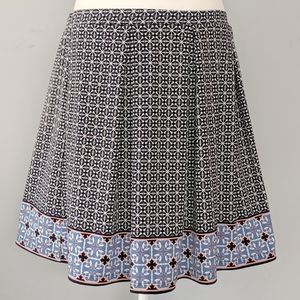 Max Studio black and white geometric short skirt